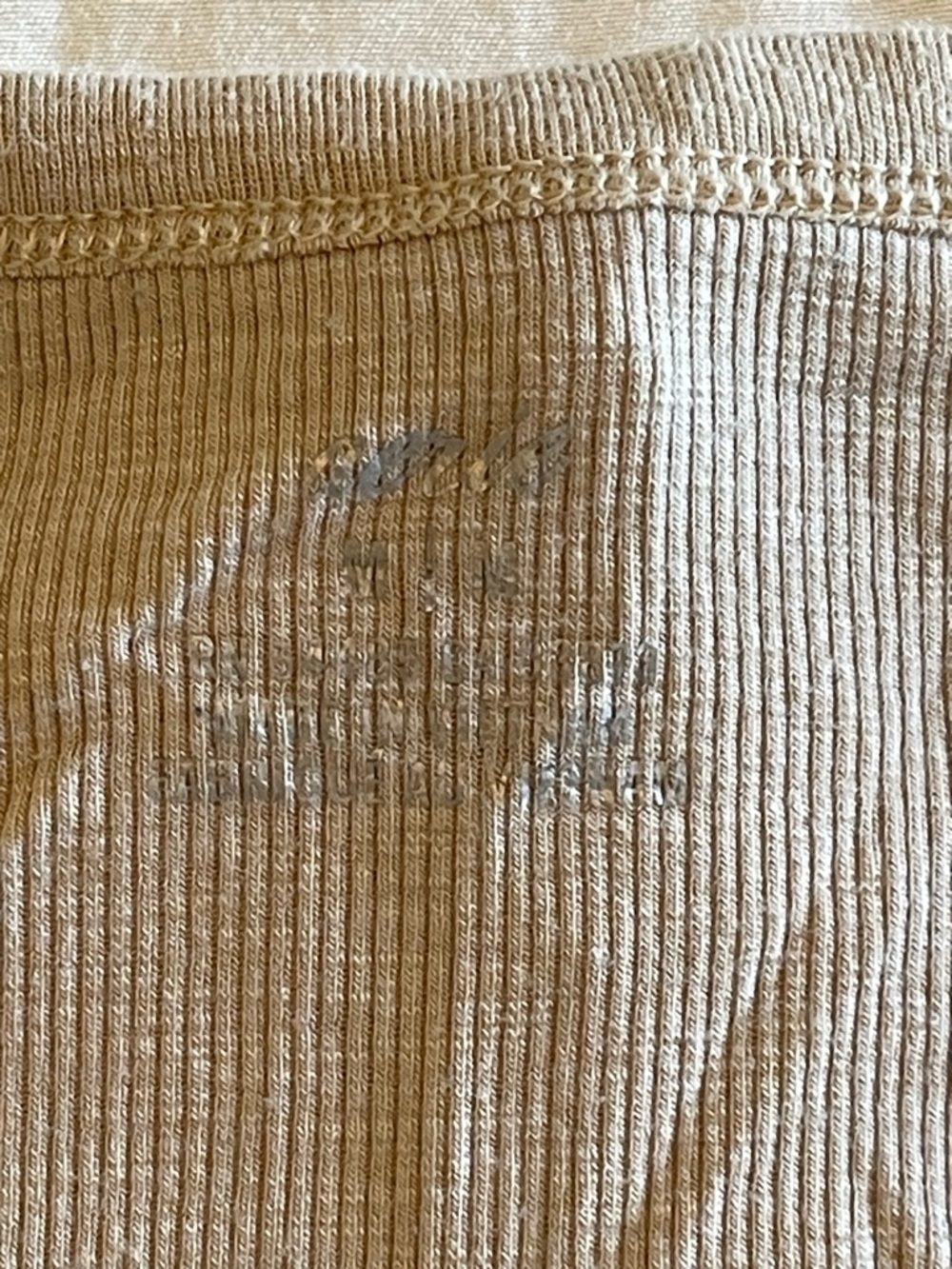 Aerie Soft Ribbed Tank Top Size M Beige Button Front
Y2K Basic - Picture 5 of 9